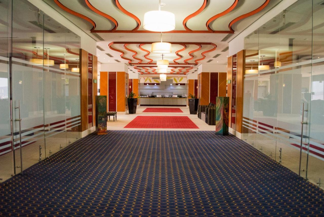 Hesperia Wtc Valencia Hotel Exterior photo